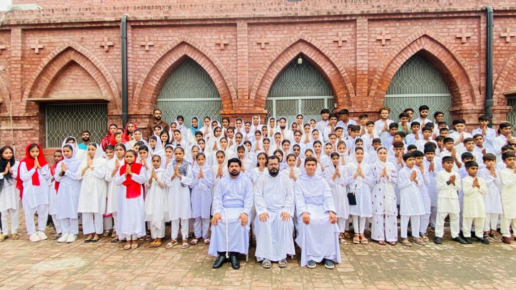 “This Is My Body”: Adha Parish Celebrates the Solemnity of Corpus Christi with First Holy Communion of 200 Children